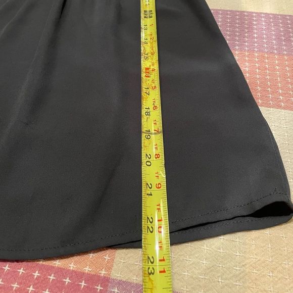 Express Sheer Top Size L - Picture 6 of 11